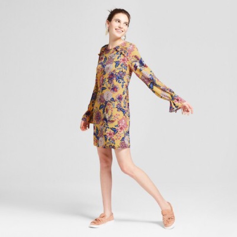 Floral Print Long Sleeve Ruffled Neckline Dress